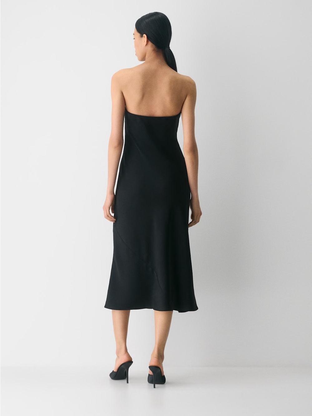 NWT - Aritzia Babaton Ten Charmaine Satin Dress - Black - Size Small - Picture 5 of 8